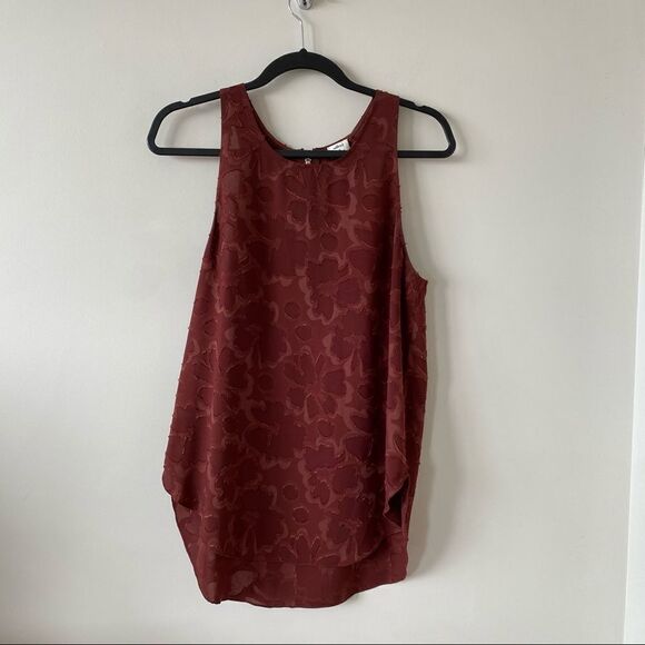 Aritiza-wilfred “Sèvres Silk Floral Trim Tank Top - Picture 2 of 10